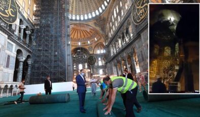 Ayasofya Camii’nin içinde Kur’an-ı Kerim okunarak ses ve akustik kontrol edildi