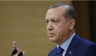 Erdoğan: Bürokratik darbe girişimine maruz kaldık
