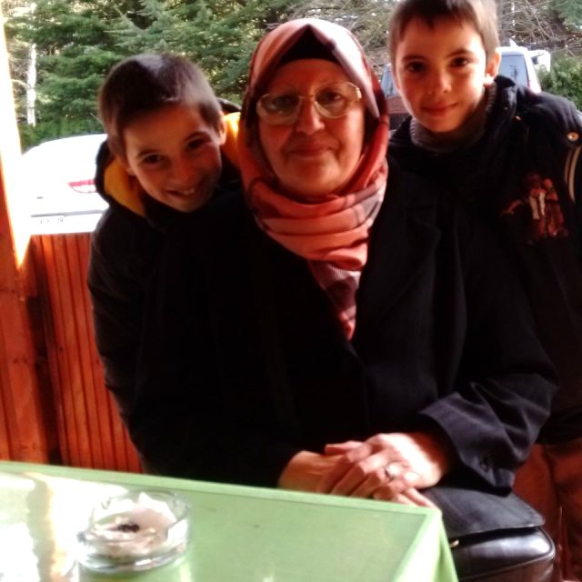 'Kimsesizlerin Annesi' olarak tanınan Fevziye Bircan Gence, hayatını kaybetti