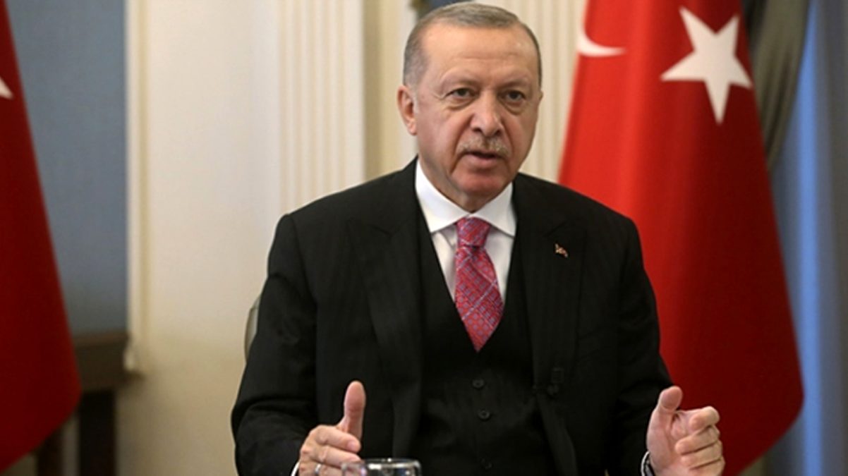 Son Dakika: Cumhurbaşkanı Erdoğan, Kabine toplantısı sonrası açıklamalarda bulunuyor