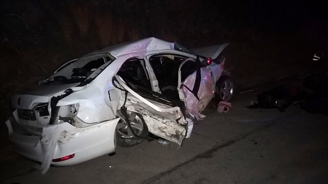 Son dakika haber! Adana'da iki otomobil çarpıştı: 4 ölü, 4 yaralı