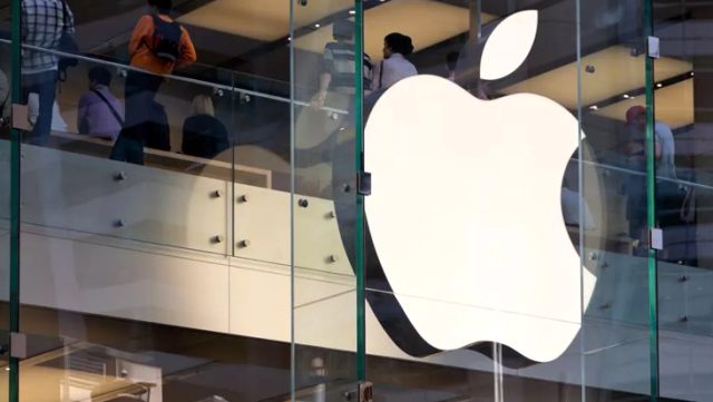 Apple, yeni ürünlerini tanıtacağı etkinlik öncesi Apple Store'u satışa kapattı