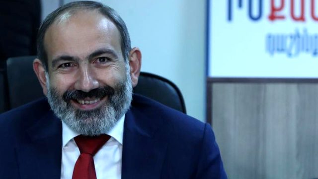 Ateşkesi 4 dakikada bozan Ermenistan Başbakanı Paşinyan'dan akılalmaz sözler: Anlaşmaya sıkı sıkıya bağlıyız