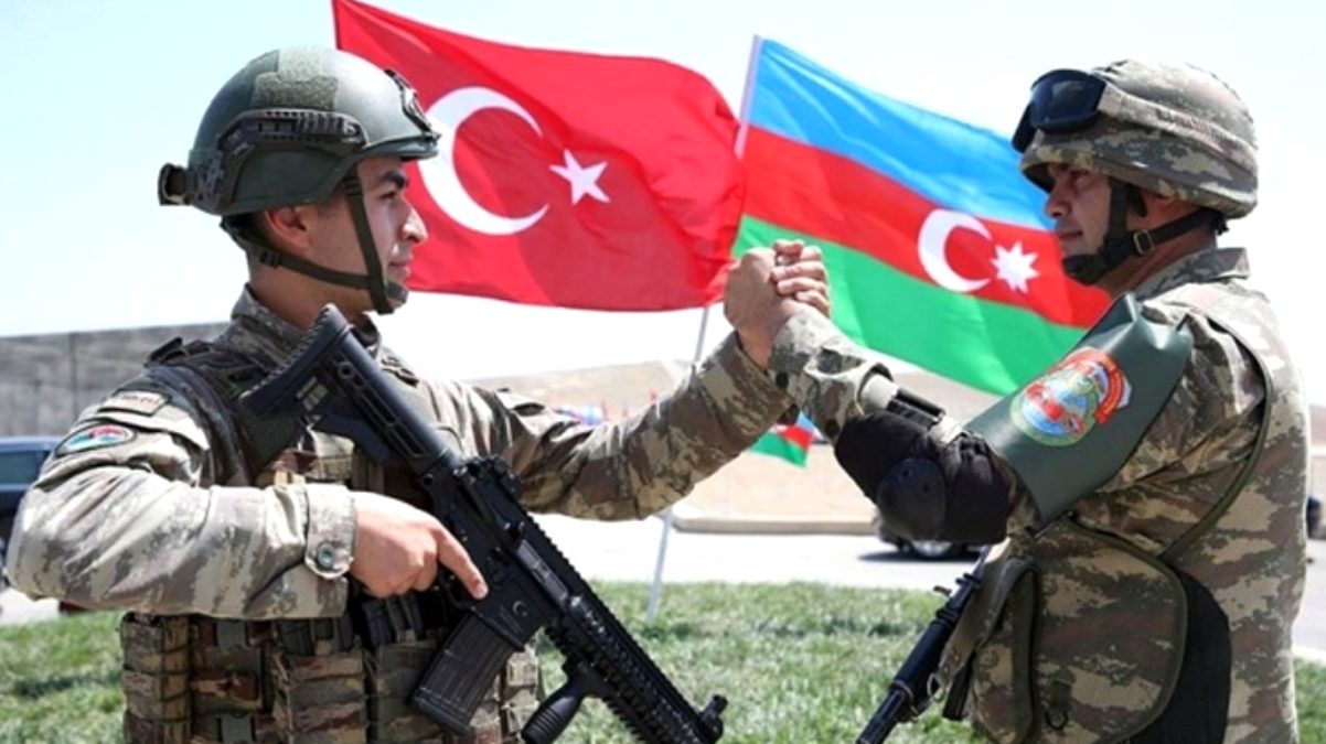 Cumhurbaşkanı Yardımcısı Oktay: Azerbaycan’dan asker talebi gelirse Türkiye tereddüt etmez