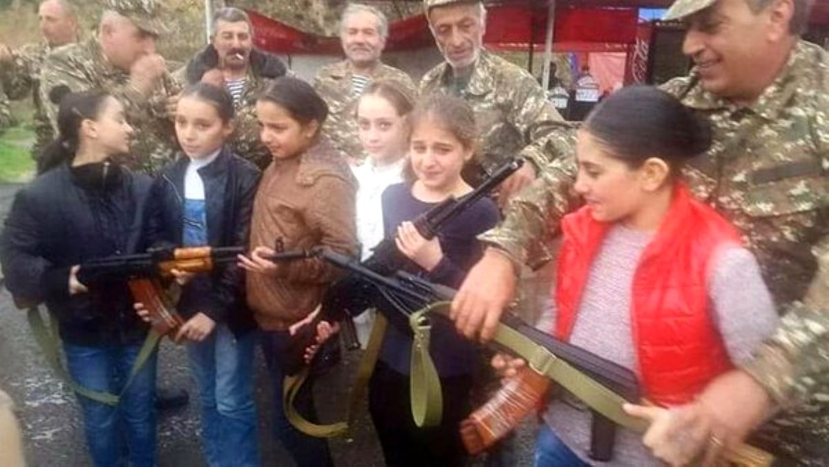 Ermenistan ordusu tükeniyor! Bu kez de 15 yaşın altındaki çocukları cepheye sürmeye başladılar