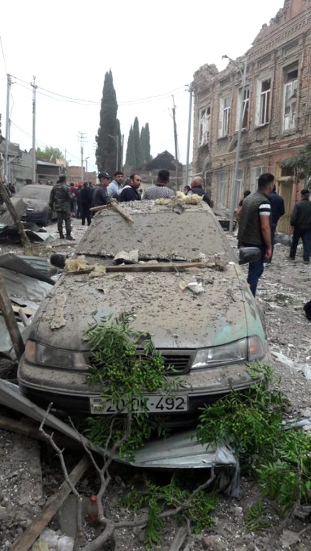 Ermenistan, yine sivilleri vurdu! 22 kişinin hayatını kaybettiği saldırıdan ilk görüntüler