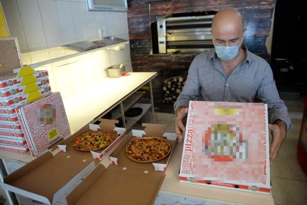 İki kardeşin ürettiği kilitli pizza kutusuna salgında yoğun ilgi: 70 il ve 5 ülkeye satıyorlar
