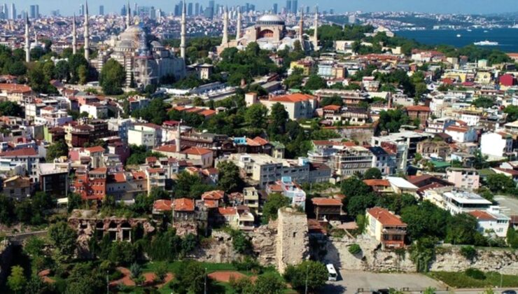 İstanbul’un tarihi yarımadası için tarihi karar: 10 bin binayı ilgilendiren dönüşüm planı kabul edildi