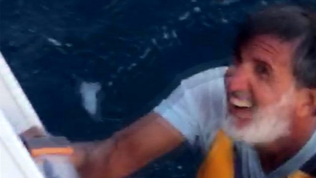 Marmara Denizi'nde kanodan düşerek mahsur kalan kişiyi İDO kaptanı kurtardı