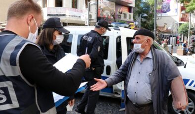 Maskeyi düzgün takmasını isteyen polise ‘Ben vebalı değilim’ yanıtı verdi