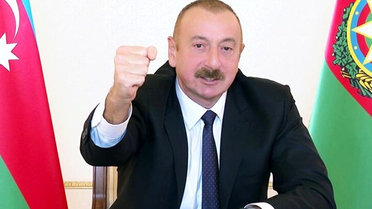 Son Dakika! Aliyev, Ermenistan’a silah gönderen ülkelere yüklendi: Listesi bende var, ateşkes isteyen niye silah gönderir?