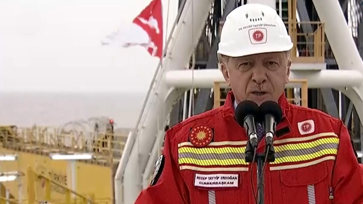 Son Dakika: Erdoğan, milyonların merakla beklediği müjdeyi verdi: 85 milyar metreküp daha gaz bulduk