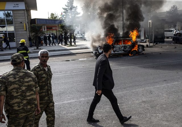 Son Dakika: Ermenistan ordusu Berde şehir merkezini vurdu: 20 kişi yaşamını yitirdi