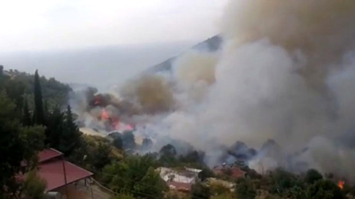 Son Dakika: Mersin Anamur’da orman yangını! 50 hane boşaltıldı, Mersin-Antalya karayolu kapatıldı