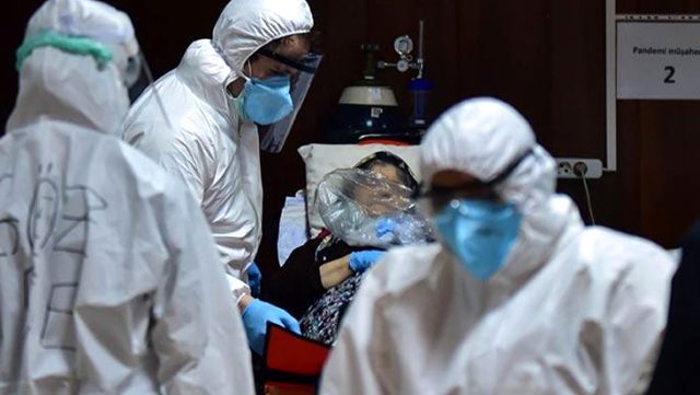 Son Dakika: Türkiye'de 23 Ekim günü koronavirüs nedeniyle 74 kişi hayatını kaybetti, 2165 yeni hasta tespit edildi