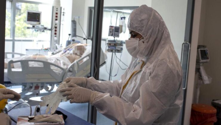 Son Dakika: Türkiye’de 3 Ekim günü koronavirüs kaynaklı 59 can kaybı, 1502 yeni hasta tespit edildi