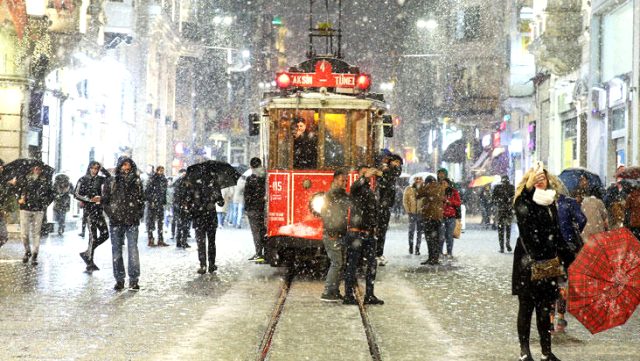 Uzman isim İstanbul için kötü haberi verdi: İstanbul'da bu kış kar yağışı olasılığı düşük