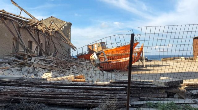 İzmir depremi sonrası Yunanistan'dan korkutan uyarı: 6,2 büyüklüğünde artçı sarsıntılar bekliyoruz