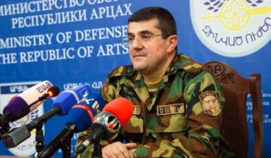Dağlık Karabağ’ın sözde lideri Arayik Harutyunyan’ı korku sardı: Azerbaycan ordusu Şuşa’nın 5 km ötesinde