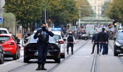 Provokatörler rahat durmuyor! Fransa’da ‘Allah’u Ekber’ diyerek polise saldıran kişi aşırı sağcı çıktı