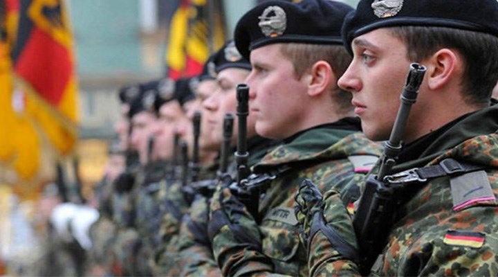 Alman ordusunda neo-Nazi alarmı