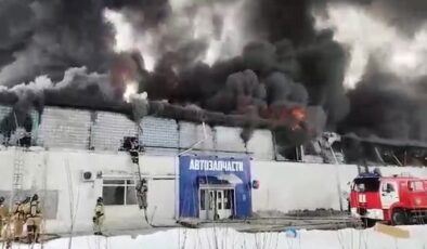 Rusya’da fabrika yangını