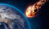 NASA ilan etti: Dev asteroit Dünya'ya hızla yaklaşıyor