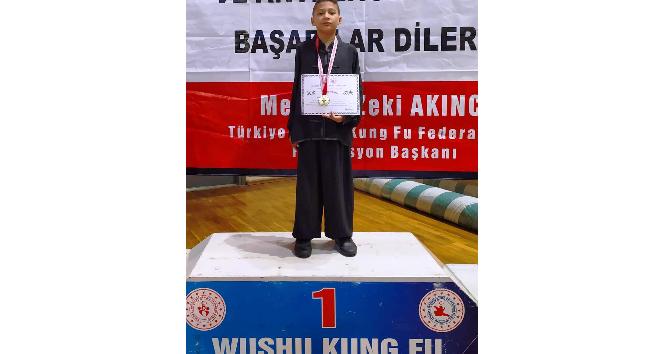 Yunusemreli wushucular Türkiye şampiyonu oldu