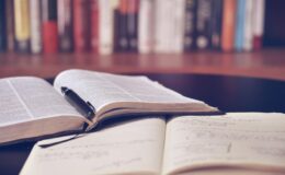 DHBT Sınavı İçin Hangi Kitaplar Alınmalı?