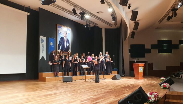 İyilik Korosu verdiği konserle TEGV’li 170 çocuğun eğitim giderlerini karşıladı