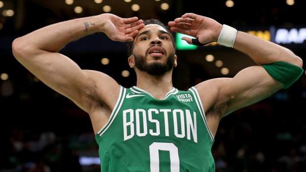 NBA play-off’ları: Boston Celtics, Miami Heat’e karşı baskın galibiyetle geri dönüşüne devam ediyor
